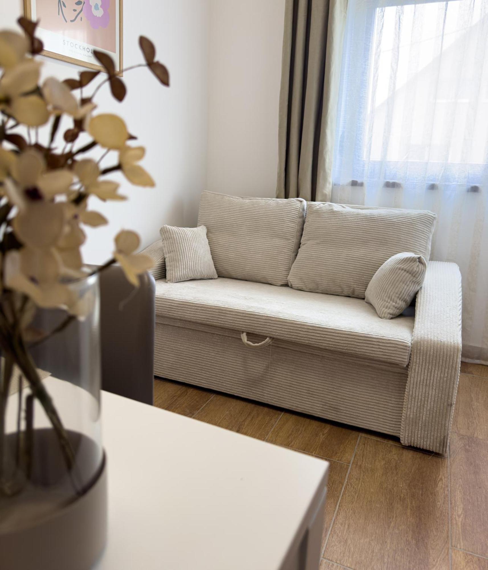 Rp Apartmanhaz Demjén Extérieur photo