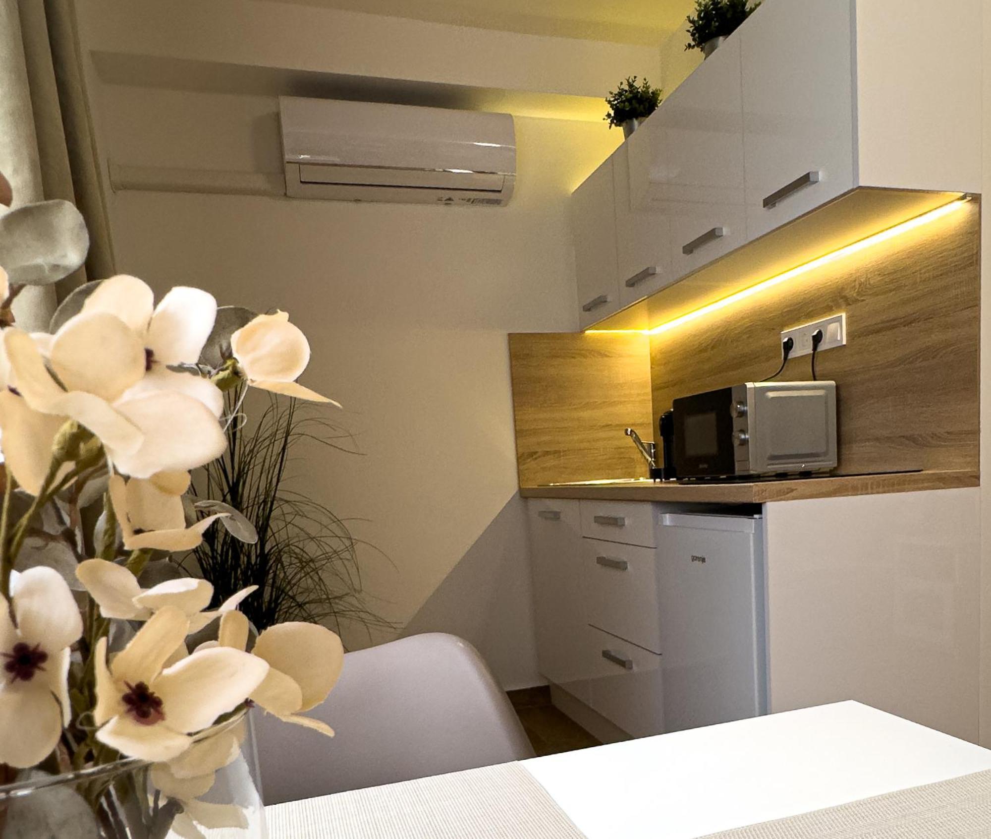 Rp Apartmanhaz Demjén Extérieur photo