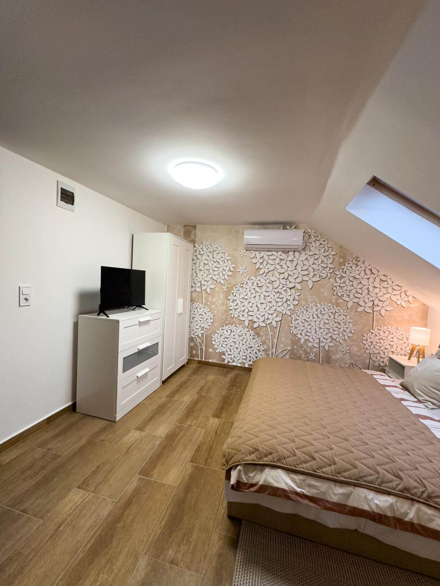 Rp Apartmanhaz Demjén Extérieur photo